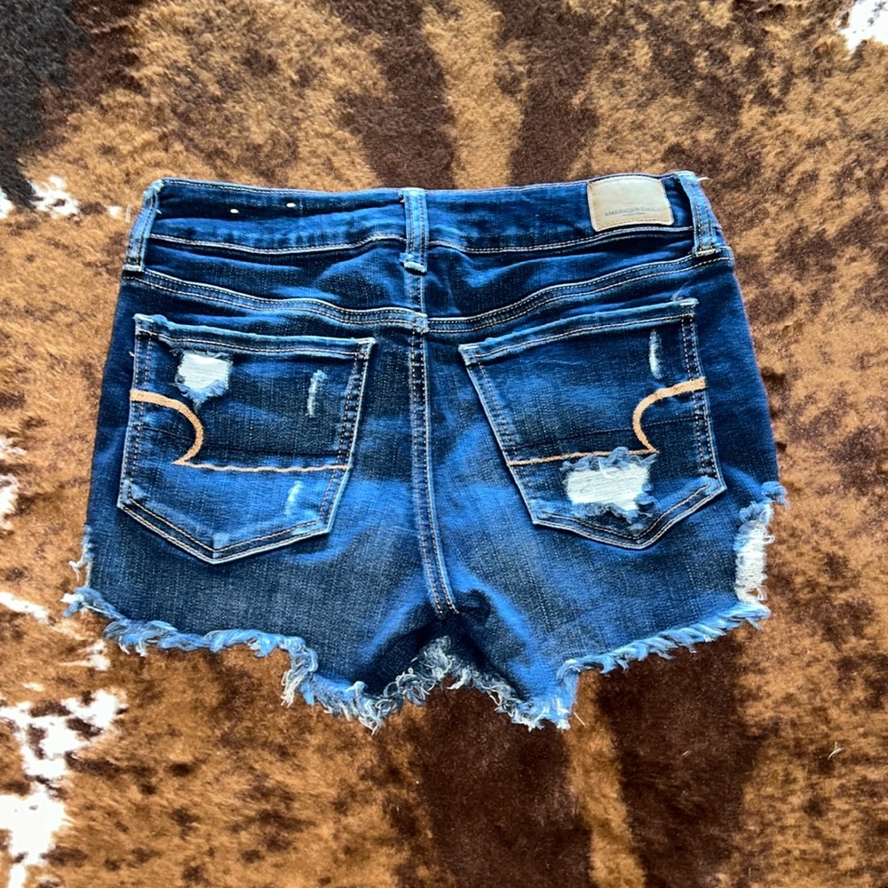 Distressed American Eagle shorts